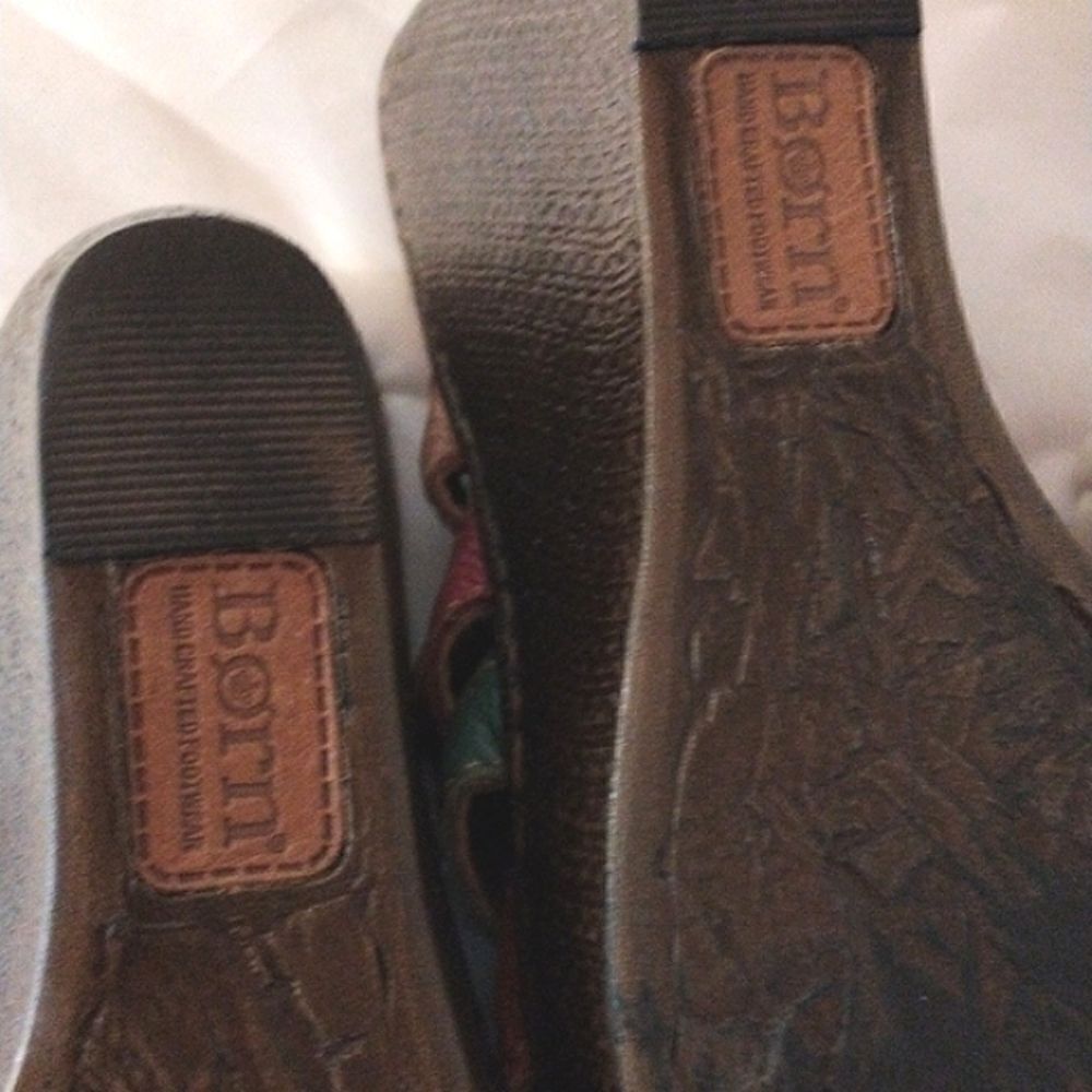 Born Platform Sandals - Picture 8 of 12